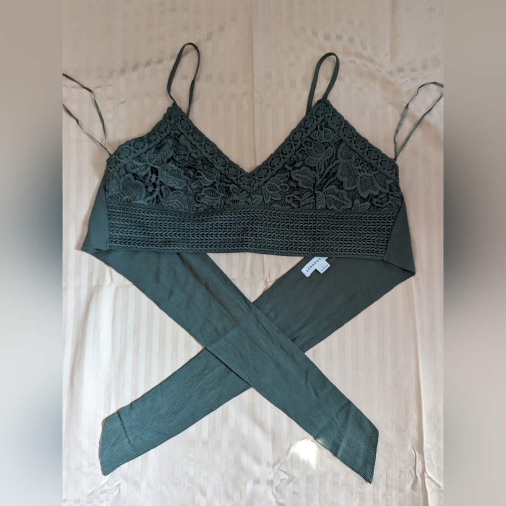 Aeropostale Large Crop Top (ties in back)